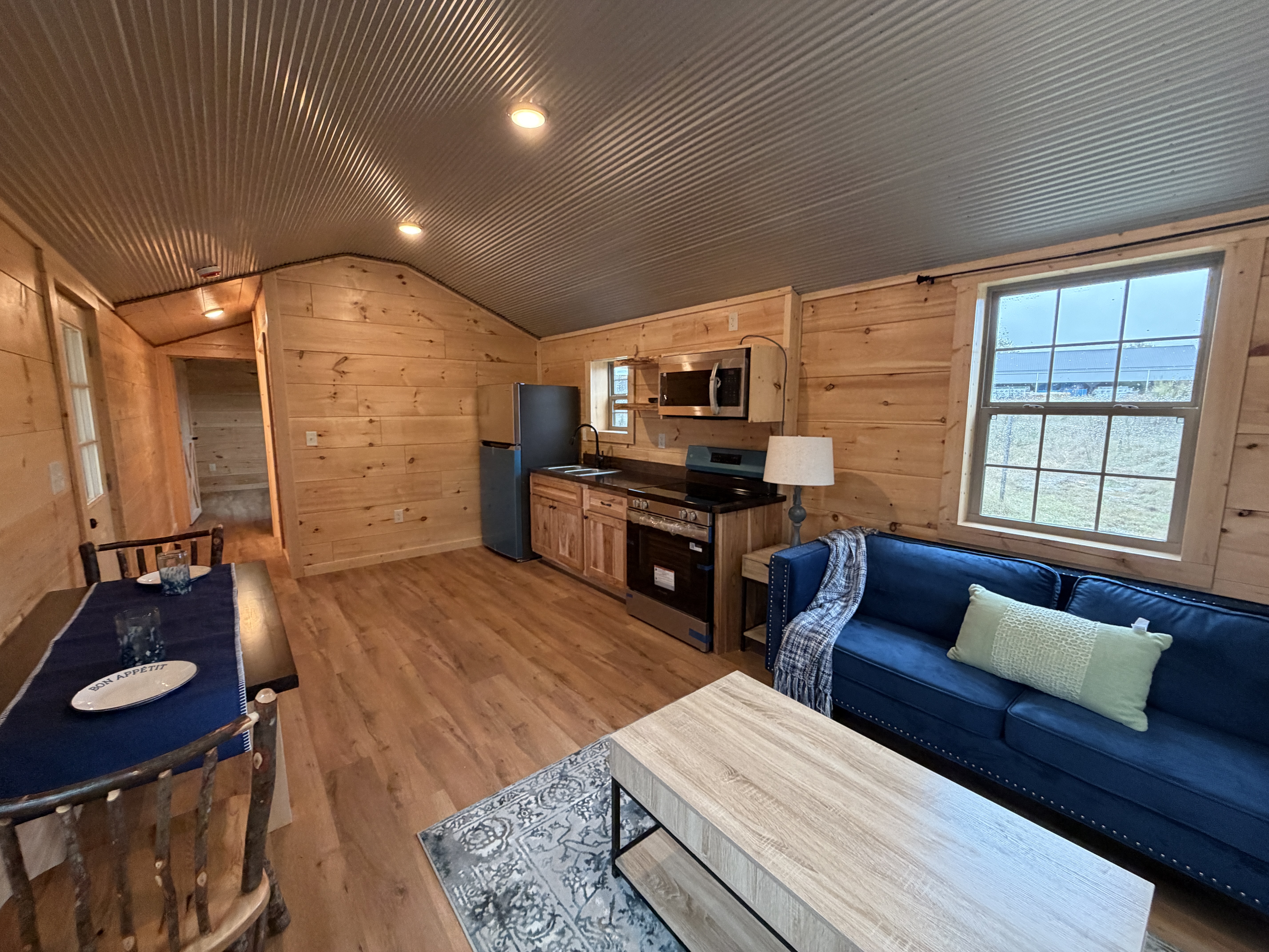 Living Room/Kitchen